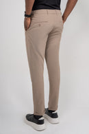 Calça Alfaiataria Masculina com Ajuste Lateral