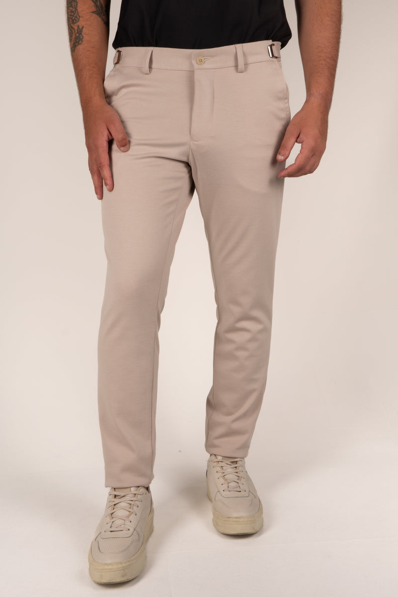 Calça Alfaiataria Masculina em Malha com Ajuste Fivela de Ferro