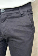 Calça Alfaiataria em Sarja com Elastano Preto