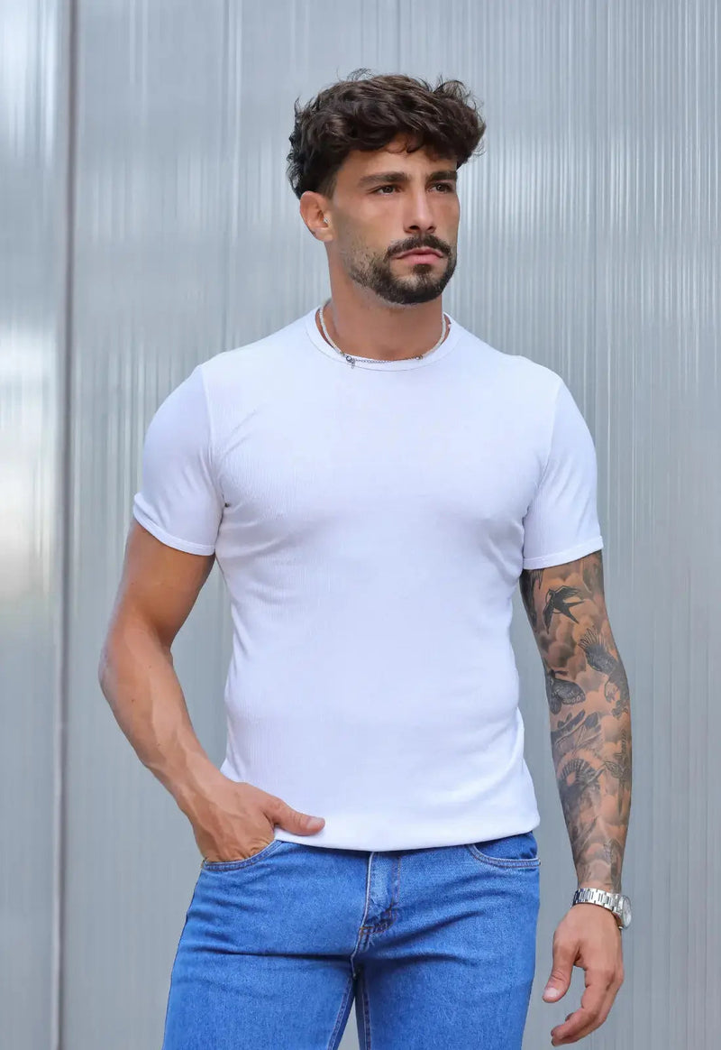Camiseta Slim Canelada com Elastano Branca