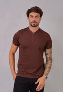 Camiseta com Zíper Marrom